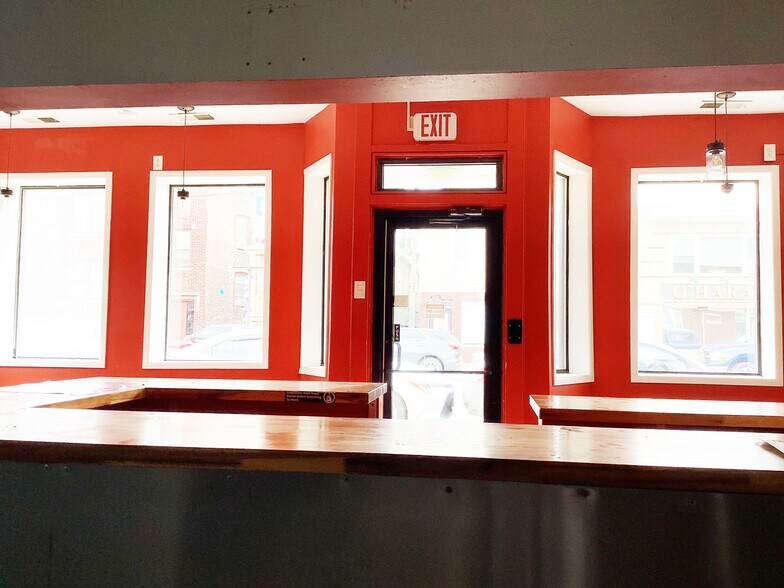 More Photos Of 3544 106th St E, Chicago General Retail For Lease