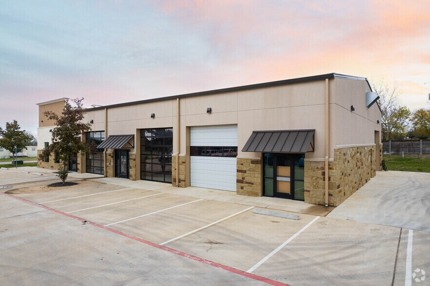 More Photos Of 308 Hazelwood St, Leander Unknown For Lease