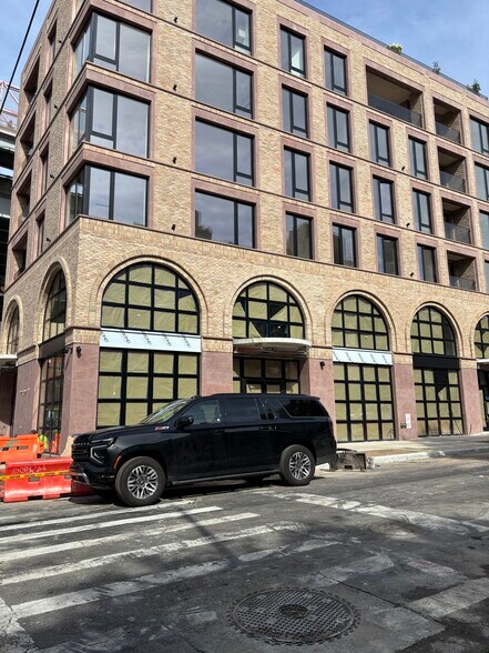 More Photos Of 57 S 6th St, Brooklyn Apartments For Lease