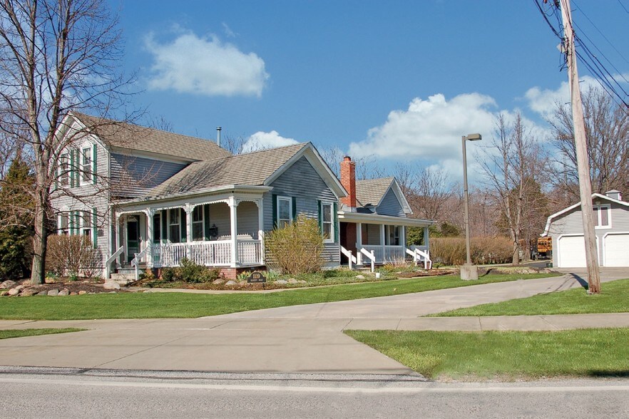 More Photos Of 1119 Bassett Rd, Westlake Office For Sale