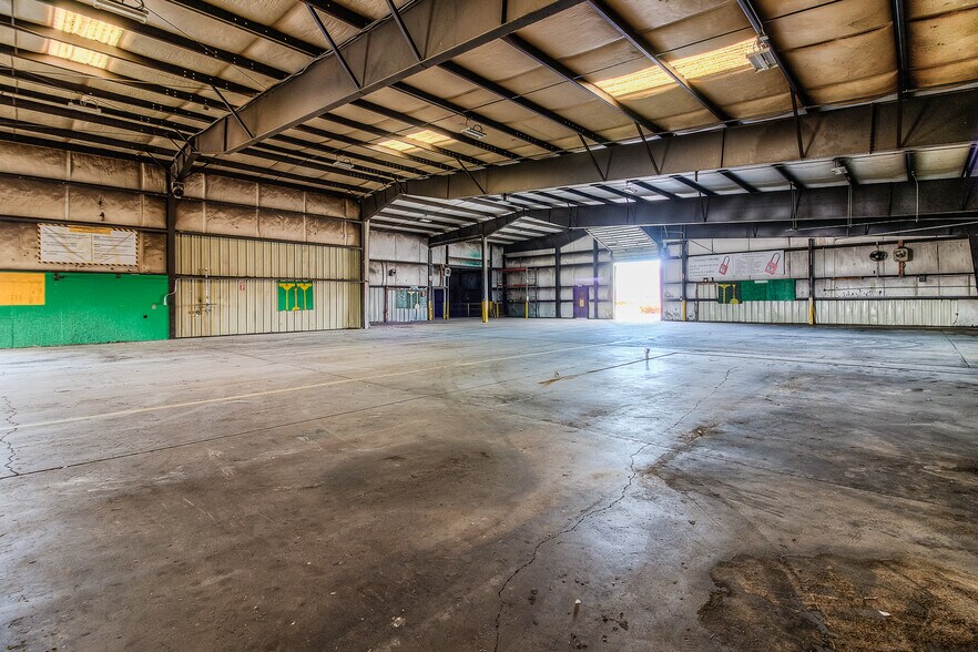 More Photos Of 31 Precision Ln, Malaga Manufacturing For Sale