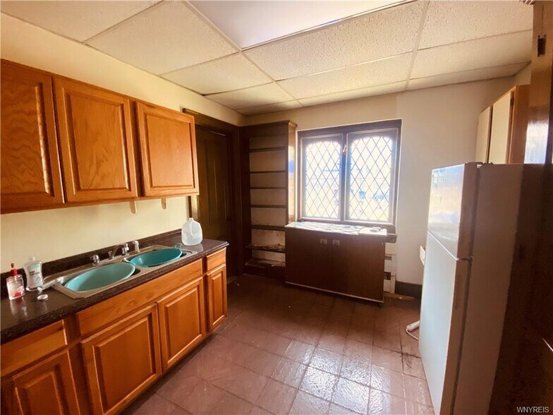 More Photos Of 11 Doat St, Buffalo Religious Facility For Sale