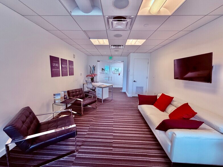 More Photos Of 40 SW 13th St, Miami Office Residential For Lease