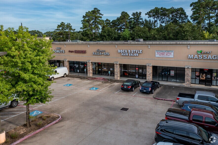 More Photos Of 16945 N Eldridge Pky, Tomball Freestanding For Lease