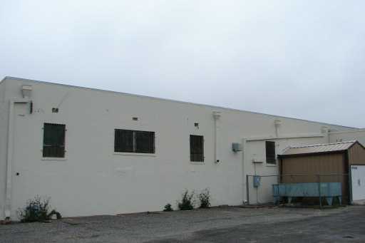 More Photos Of 200 N Saint Marys St, Beeville Medical For Lease