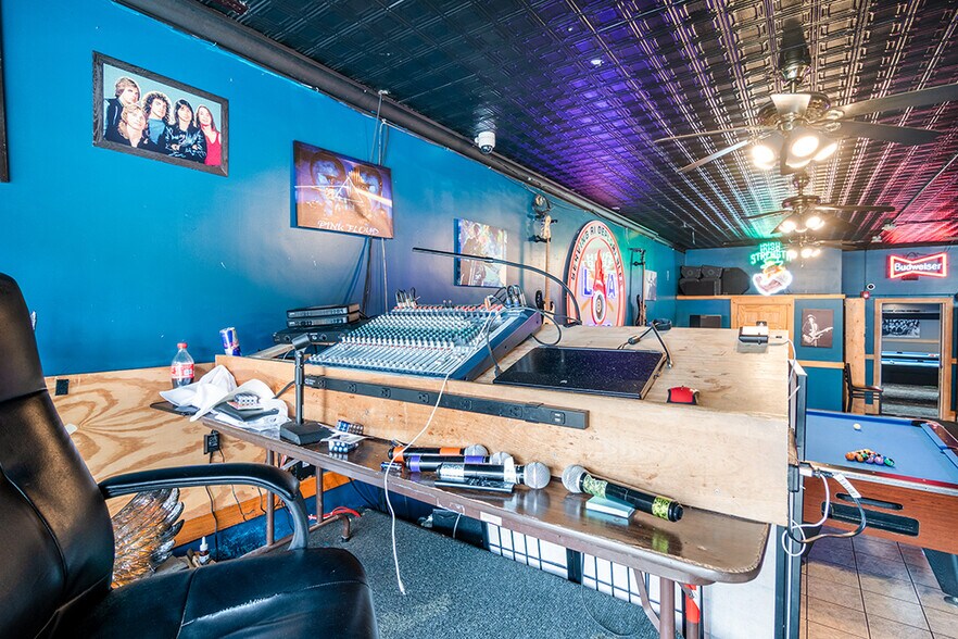 More Photos Of 245 Washington St, West Warwick Bar For Sale