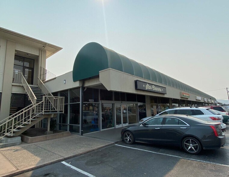 More Photos Of 1215-1275 S Main St, Salinas Unknown For Lease