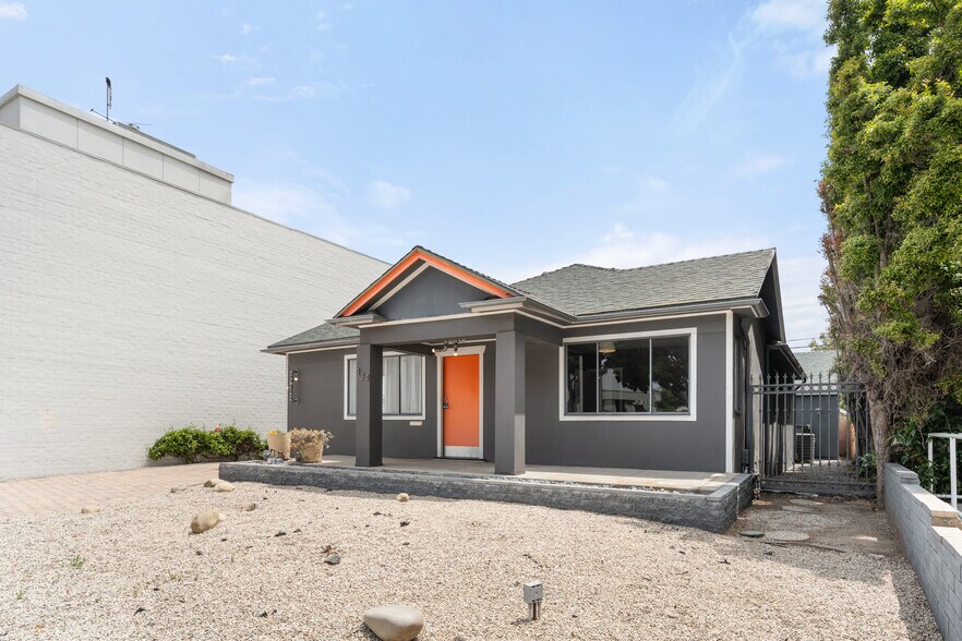 More Photos Of 434 N Larchmont Blvd, Los Angeles Office For Lease