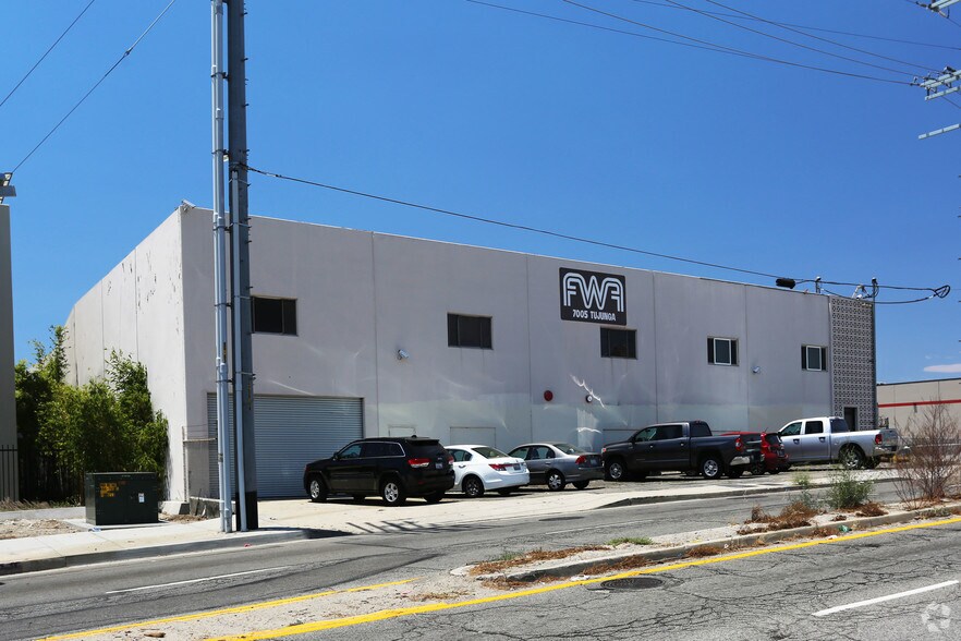 More Photos Of 7005 Tujunga Ave, North Hollywood Warehouse For Lease