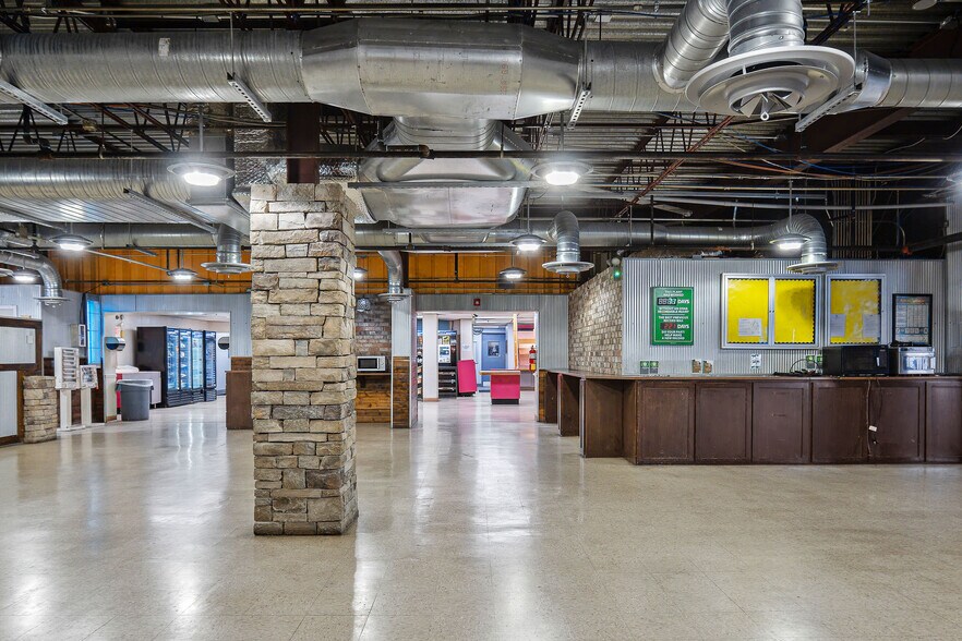 More Photos Of 2300 Industrial Dr, Monterey Food Processing For Sale