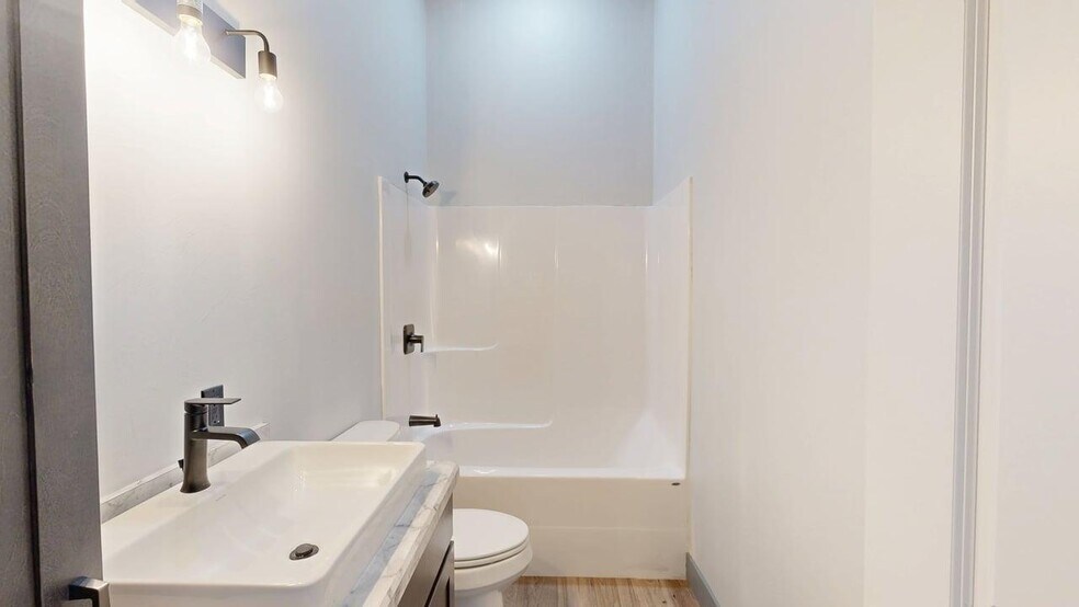 More Photos Of 3734 Crescent Lake Rd, Billings Warehouse For Sale