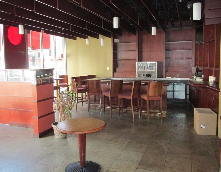 More Photos Of 108-114 N 2nd St, Harrisburg Office Residential For Lease