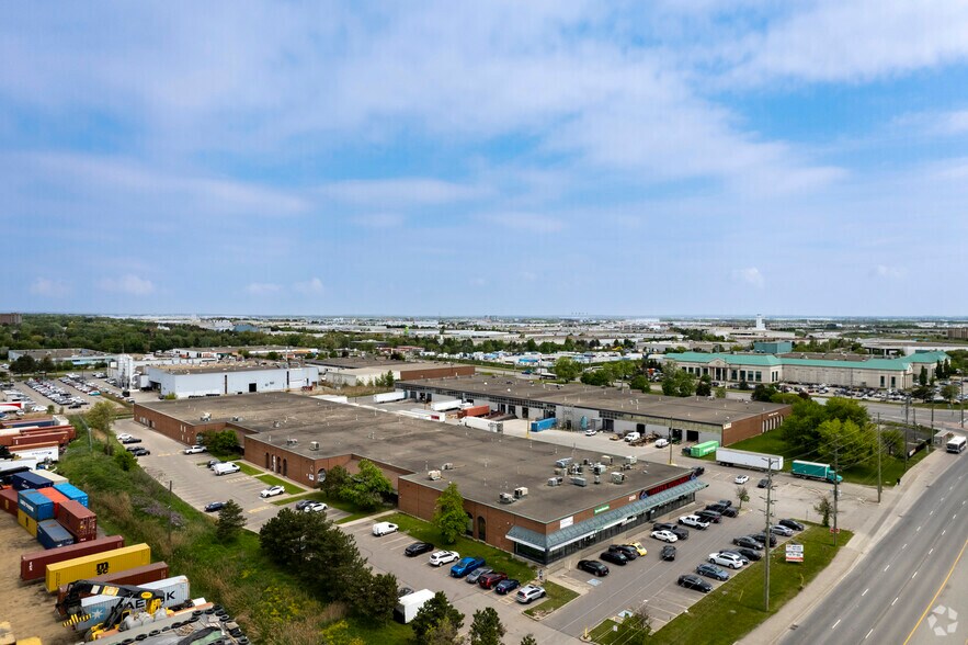More Photos Of 2150 Steeles Ave E, Brampton Warehouse For Lease