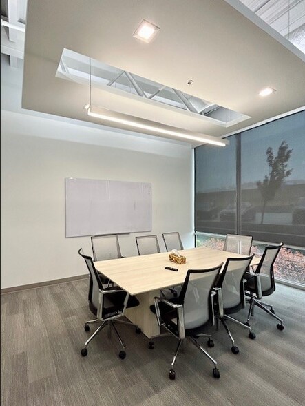 More Photos Of 4101 N Thanksgiving Way, Lehi Office For Lease