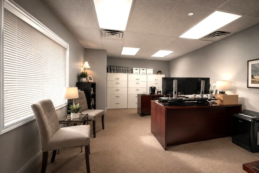 More Photos Of 850 W Bartlett Rd, Bartlett Medical For Sale