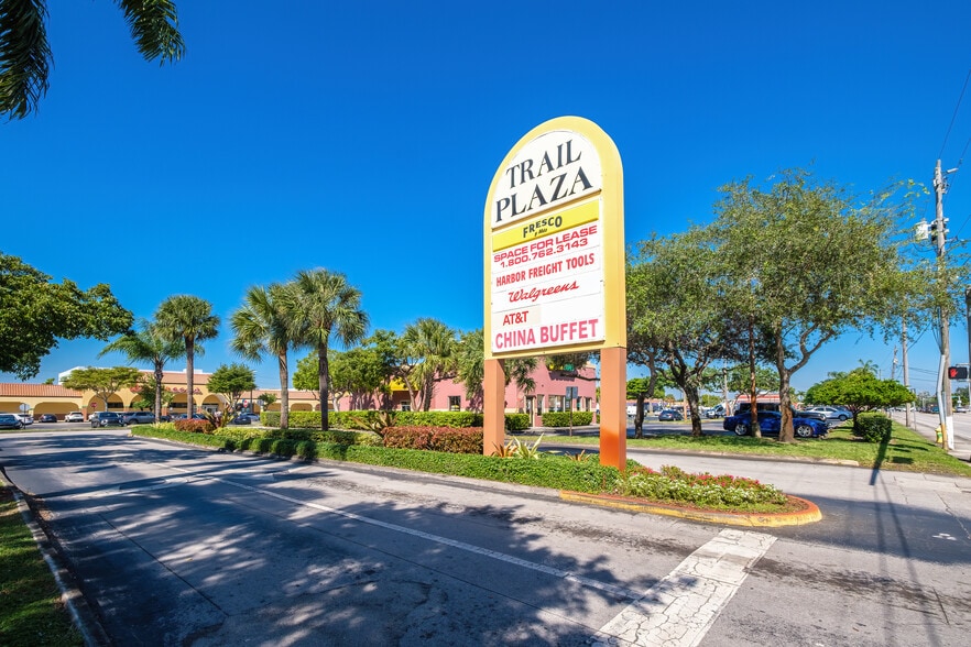 More Photos Of 936-1180 SW 67th Ave, Miami Unknown For Lease