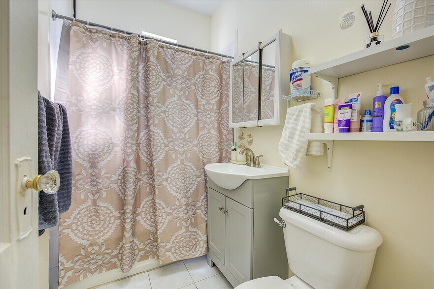 More Photos Of , Astoria Multifamily For Sale