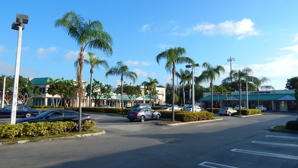 More Photos Of 12505-12537 S Dixie Hwy, Miami Unknown For Lease