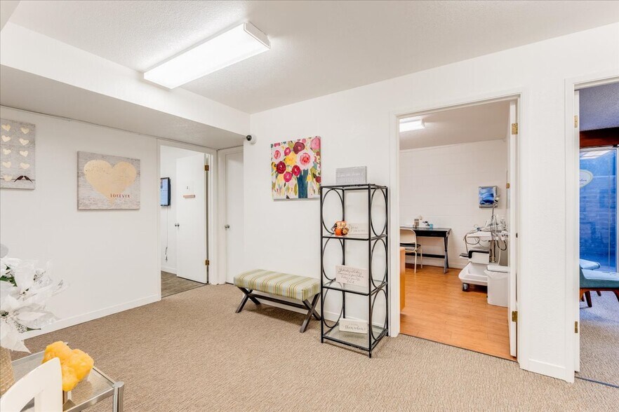 More Photos Of 1250 Peach St, San Luis Obispo Medical For Sale