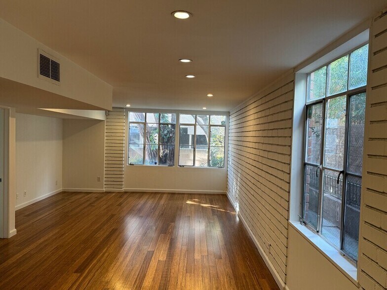 More Photos Of 1211 Horn Ave, West Hollywood Apartments For Sale