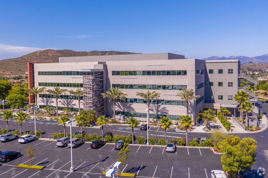 More Photos Of 10641 Scripps Summit Ct, San Diego Office For Lease