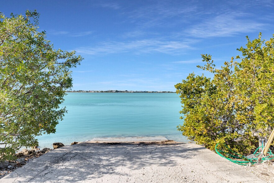 More Photos Of 62250 Overseas Hwy, Marathon Land For Sale