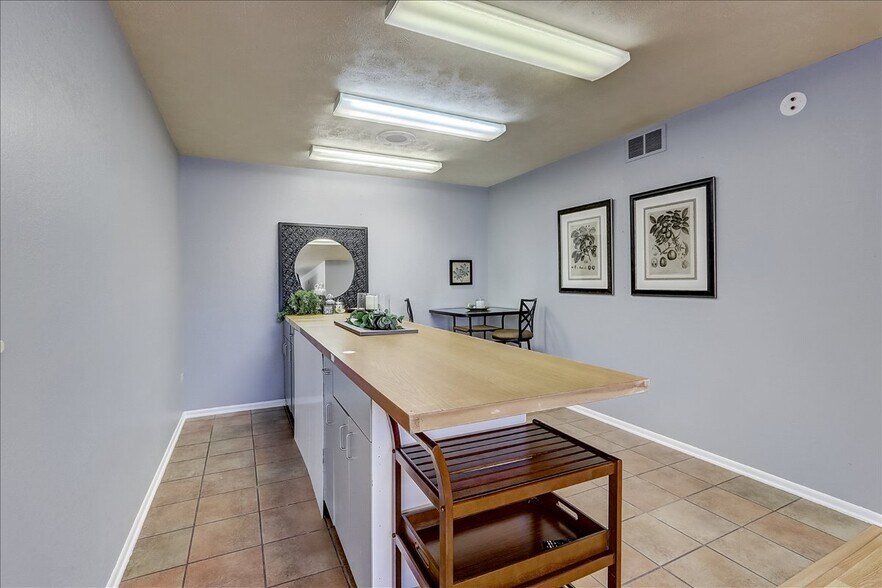 More Photos Of 111-113 Depot, Johnson Creek Medical For Sale