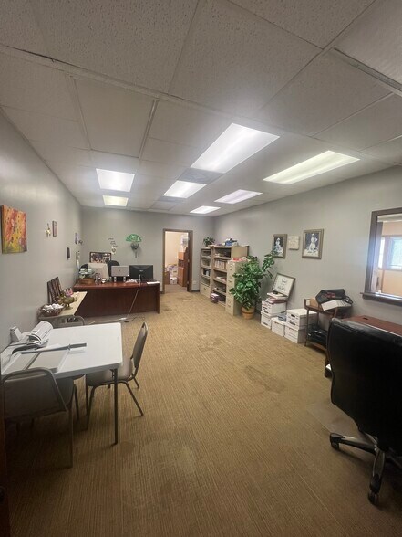 More Photos Of 4777 E State St, Rockford Medical For Sale