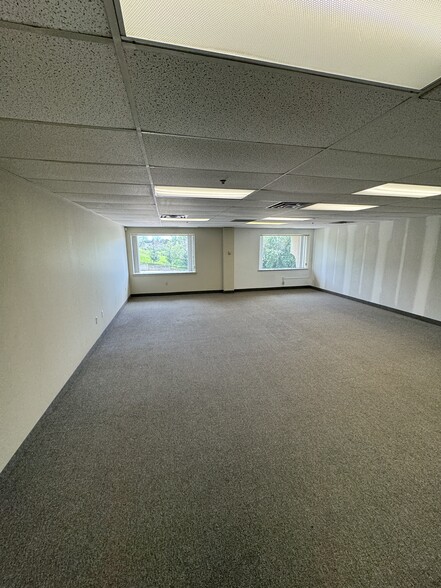 More Photos Of 7525 Mitchell Rd, Eden Prairie Loft Creative Space For Sale