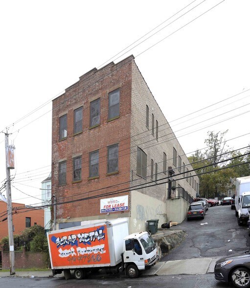 Primary Photo Of 216 Washington St, Mount Vernon Manufacturing For Sale
