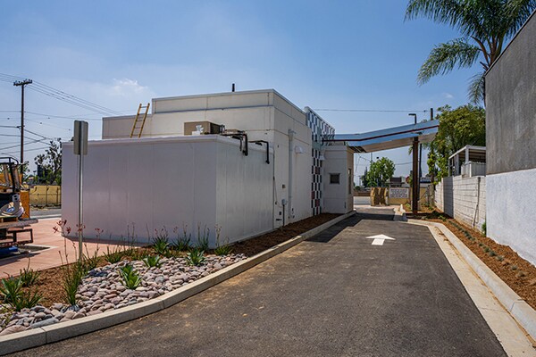 More Photos Of 466 E Foothill Blvd, Rialto Fast Food For Lease