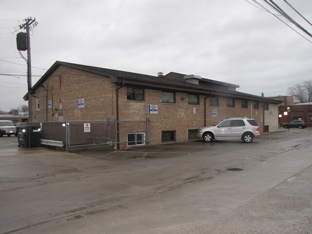 More Photos Of 6420 N California Ave, Chicago Coworking Space