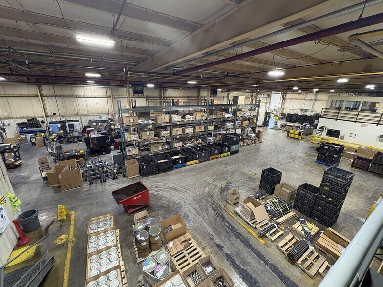 More Photos Of 2100 S Yellow Springs St, Springfield Warehouse For Sale