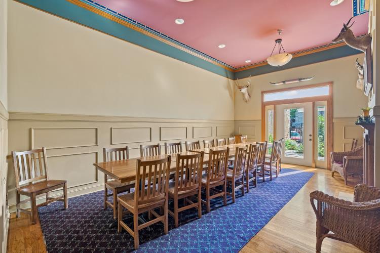 More Photos Of 215 Broadway St, Cottonwood Falls Hotel For Sale