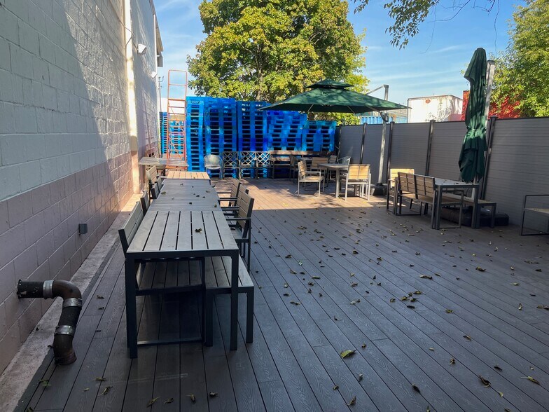 More Photos Of 109-05 178th St, Jamaica Warehouse For Sale