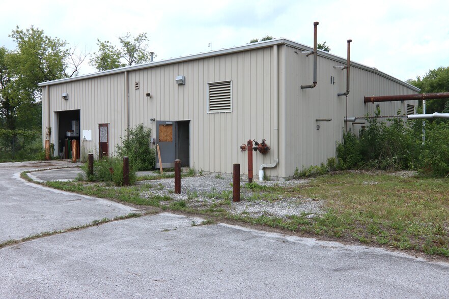 More Photos Of W5280 County Road A South, Adell Warehouse For Sale