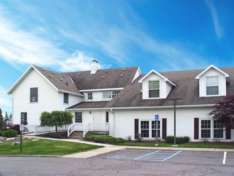 More Photos Of 1812-1814 S Rochester Rd, Rochester Hills Medical For Lease