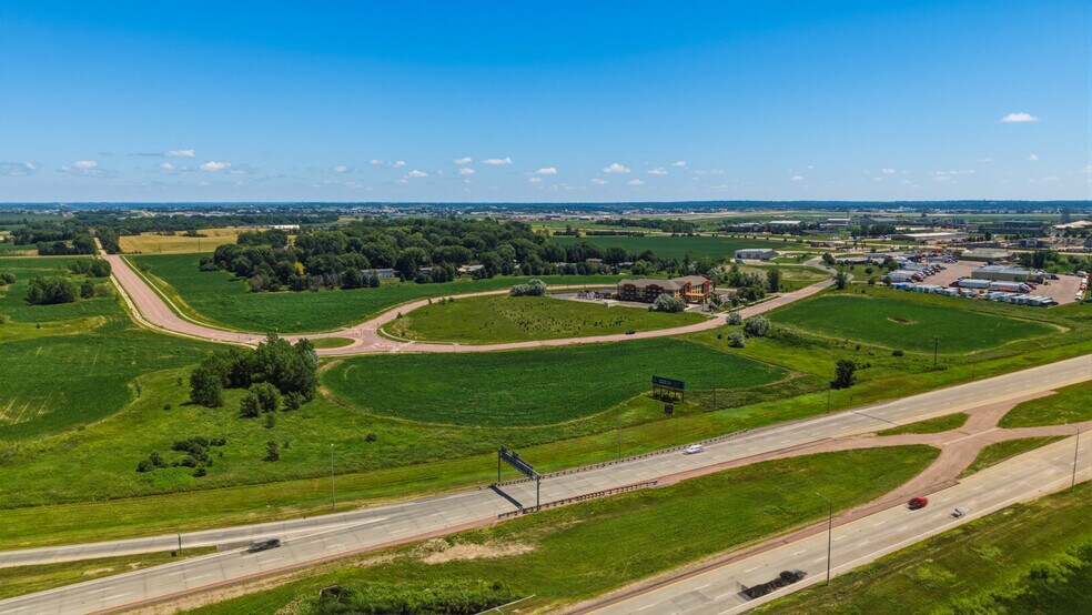 More Photos Of 5600 N Granite Ln, Sioux Falls Land For Sale