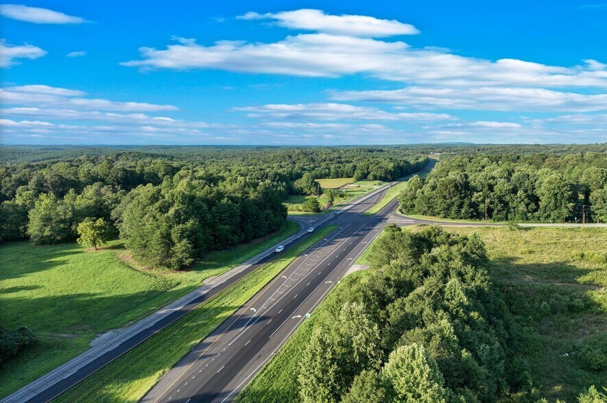 More Photos Of 4850 Cornela Hwy, Lula Land For Sale