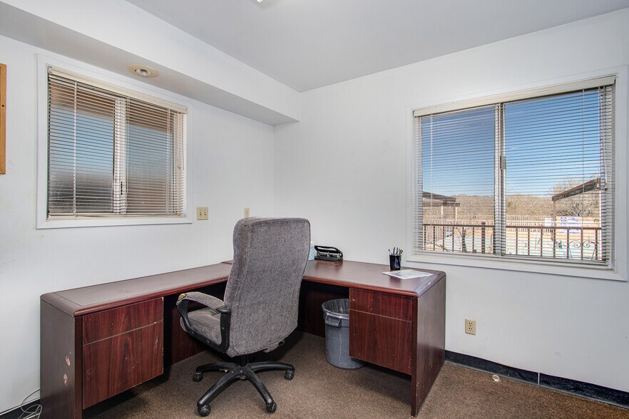 More Photos Of 6889 Sunny Vista Rd, Joshua Tree Lodge Meeting Hall For Sale