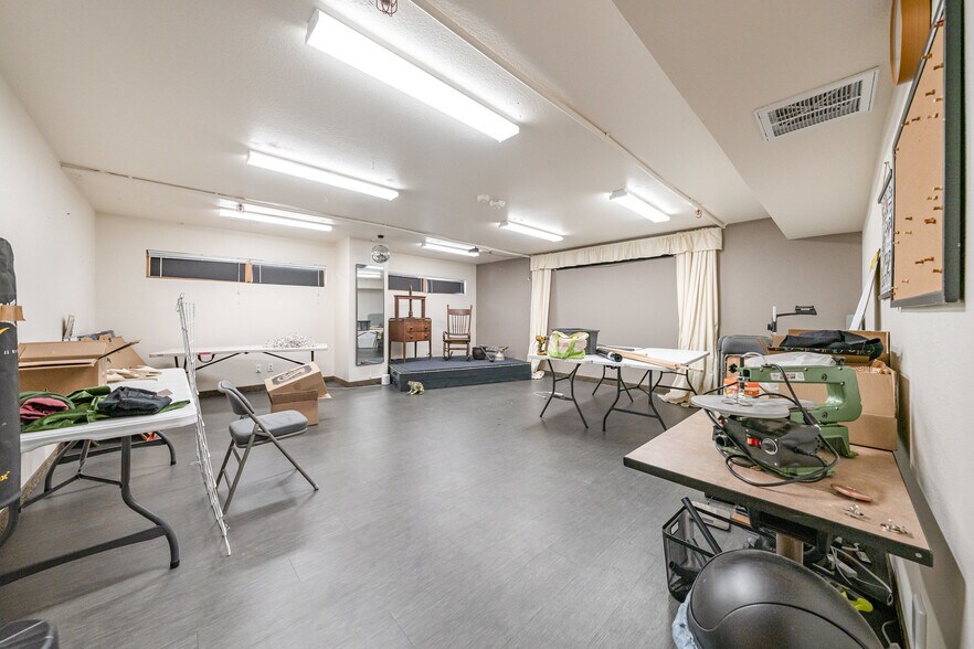 More Photos Of 5812 Venus Ave, Fort Collins Office For Lease