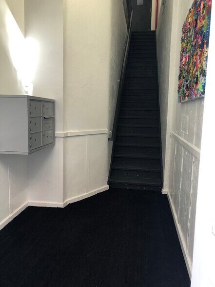 More Photos Of 52 Greene St, New York Storefront Retail Office For Lease