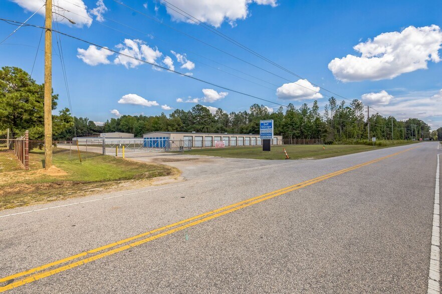 More Photos Of 557 N Pike E, Sumter Self Storage For Sale
