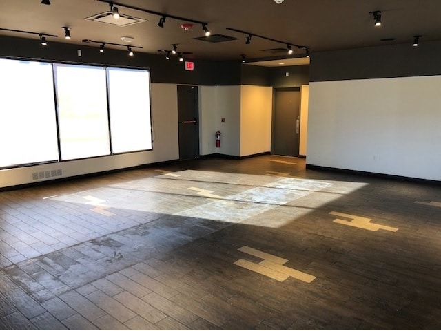 More Photos Of 1590 Boston Post Rd, Milford Fast Food For Lease