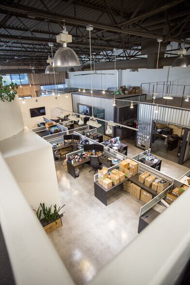 More Photos Of 713-729 N 1500, Orem Showroom For Lease