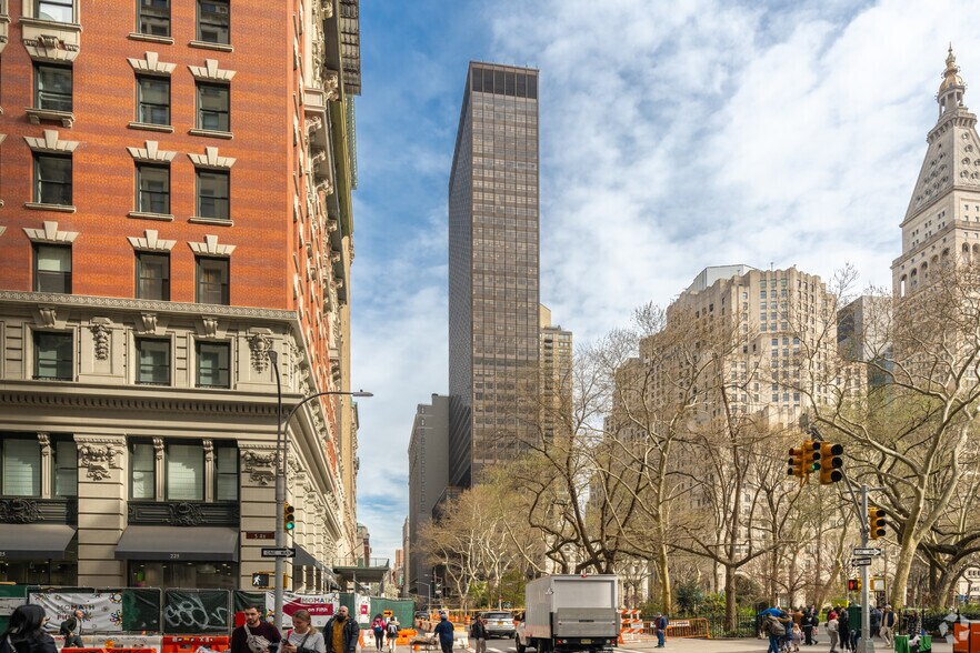 More Photos Of 41 Madison Ave, New York Office For Lease