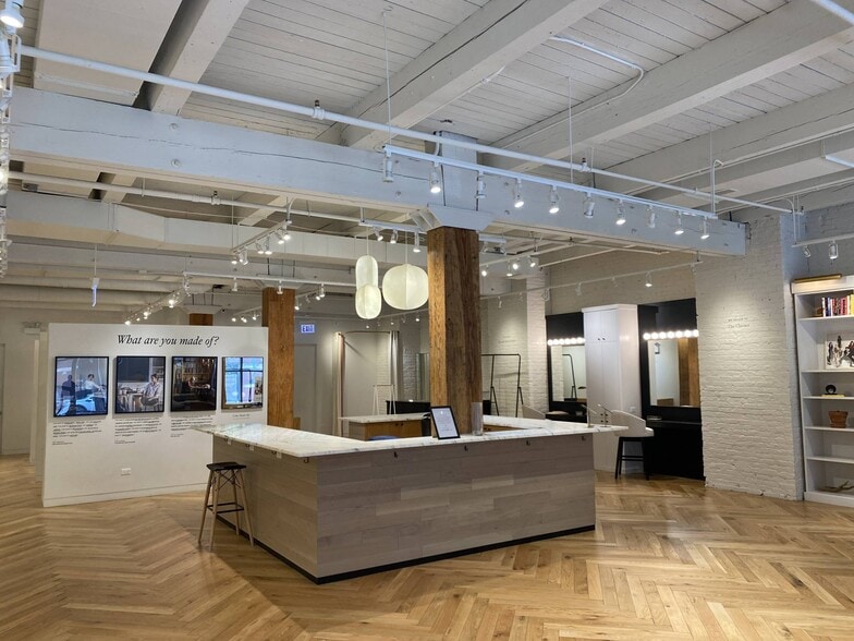 More Photos Of 230 W Huron St, Chicago Loft Creative Space For Lease