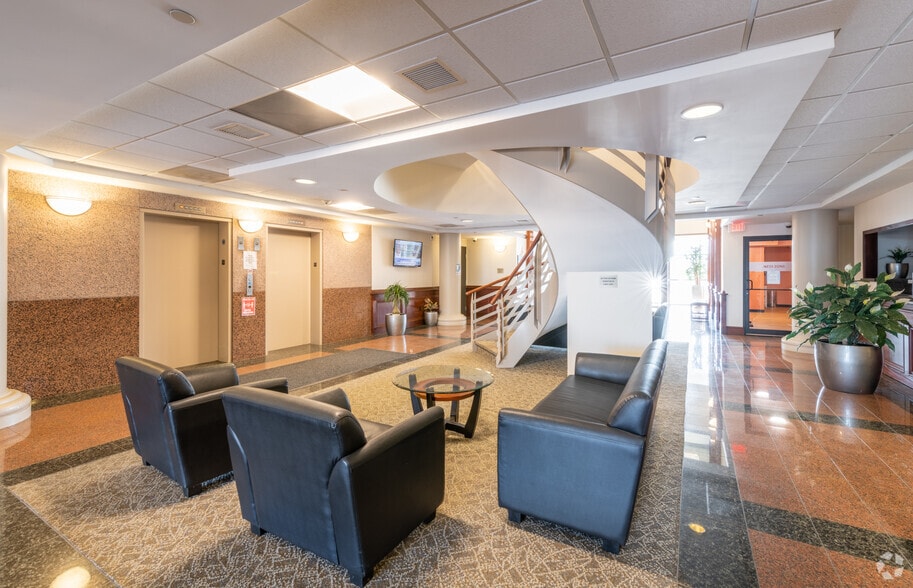 More Photos Of 2 Granite Ave, Milton Office For Lease