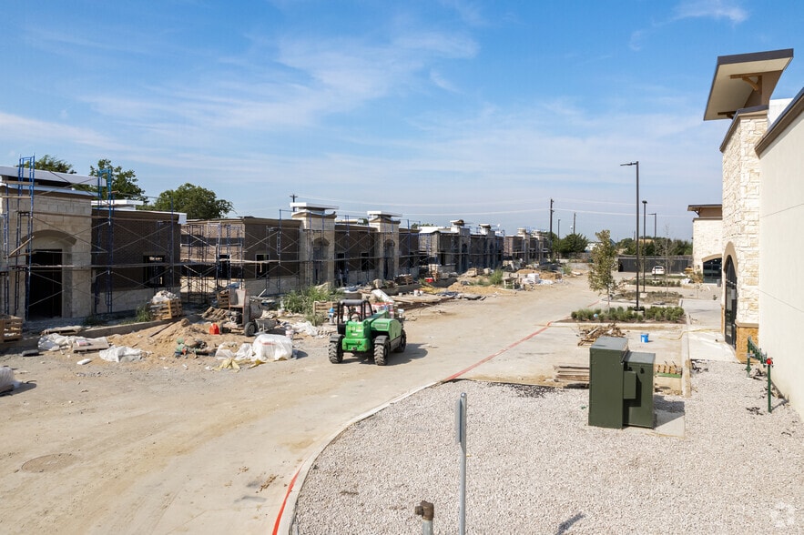 More Photos Of 14111 King Rd, Frisco Storefront Retail Office For Lease