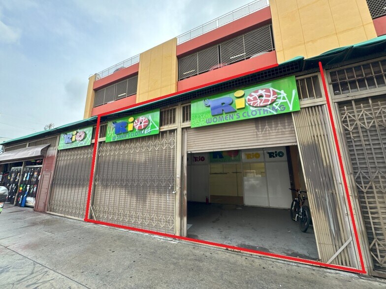 Primary Photo Of 1301-1309 S Los Angeles St, Los Angeles Storefront For Lease